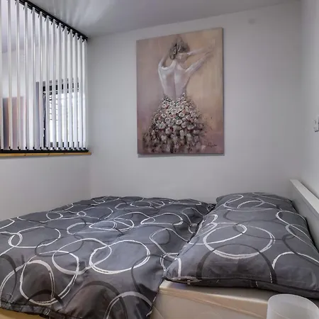 Apartma 63a